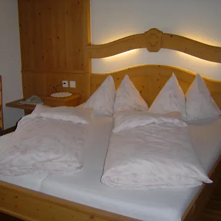 Haus Adora Апартаменты