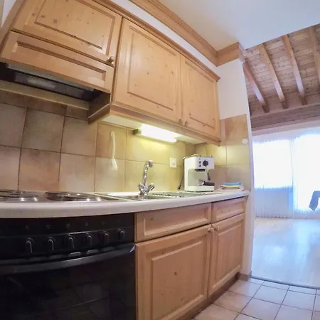 Haus Adora Apartment