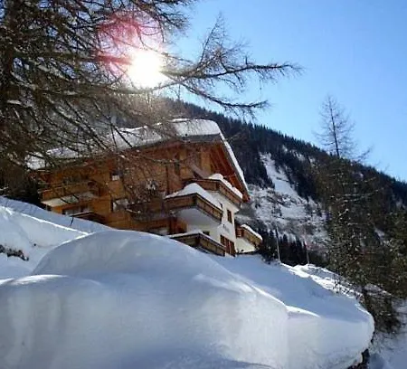 Apartmán Haus Adora *