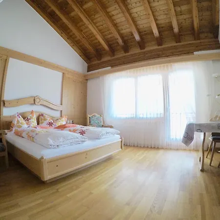 Haus Adora *